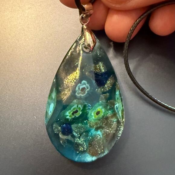 Light Blue Sparkly Artisan Millefiori Faceted Glass Pendant - Picture 8 of 9